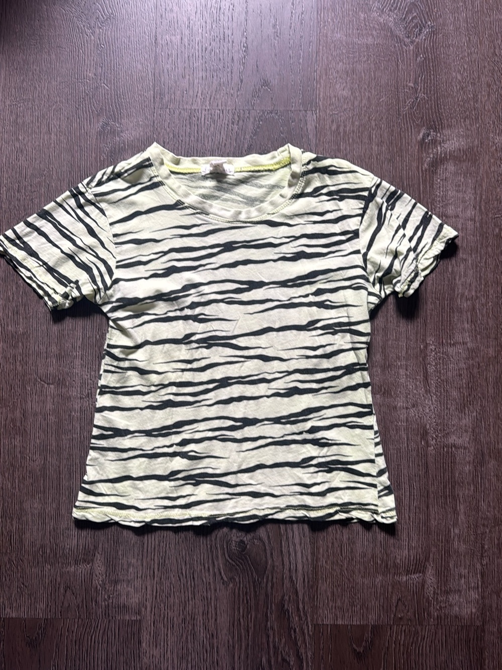 Full Tilt Girls' Zebra Stripe Tee - Black and Cream